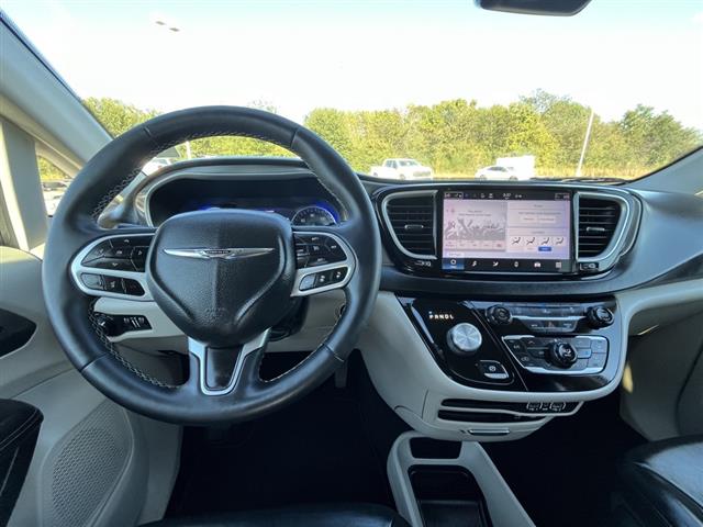 2022 Chrysler Pacifica