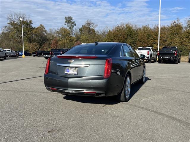 2017 Cadillac XTS