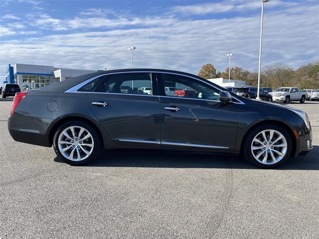 2017 Cadillac XTS