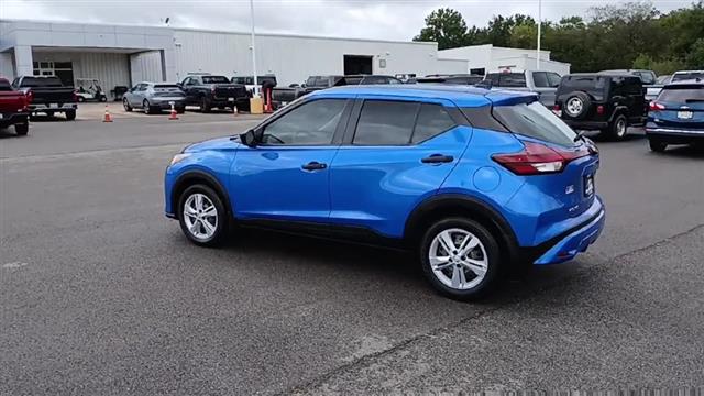 2022 Nissan Kicks