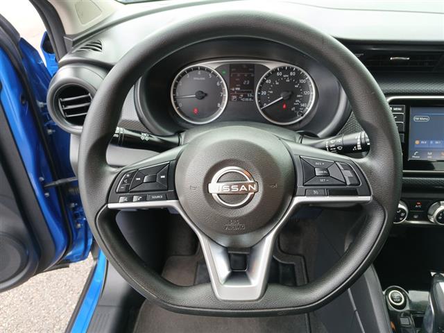 2022 Nissan Kicks