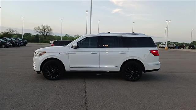 2020 LINCOLN Navigator