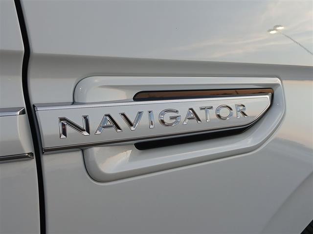 2020 LINCOLN Navigator