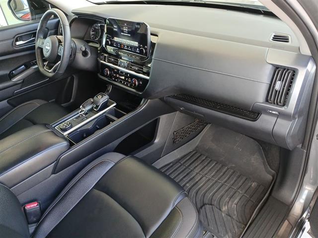 2023 Nissan Pathfinder