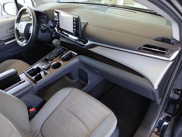 2023 Toyota Sienna