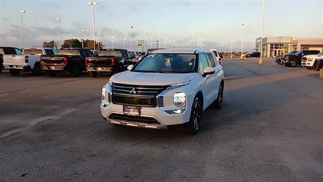 2024 Mitsubishi Outlander