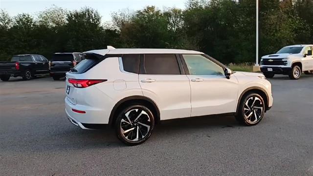 2024 Mitsubishi Outlander