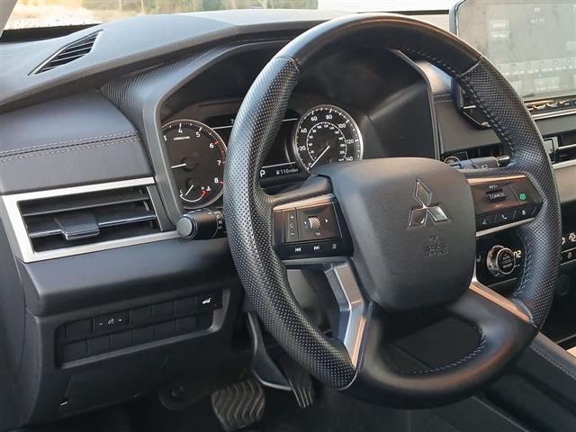 2024 Mitsubishi Outlander