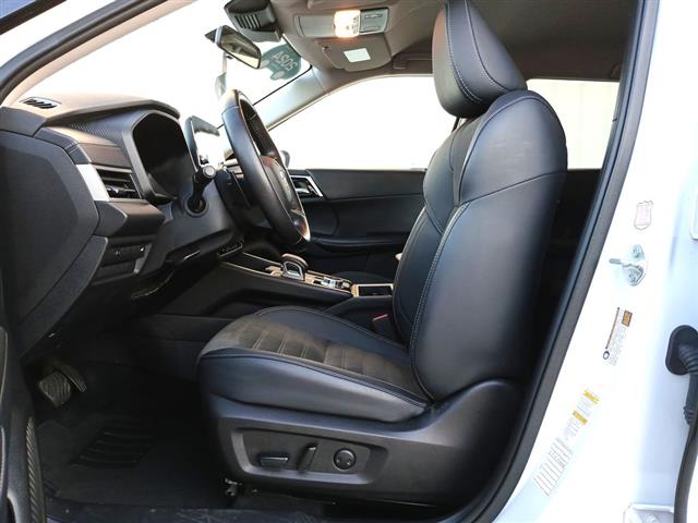 2024 Mitsubishi Outlander