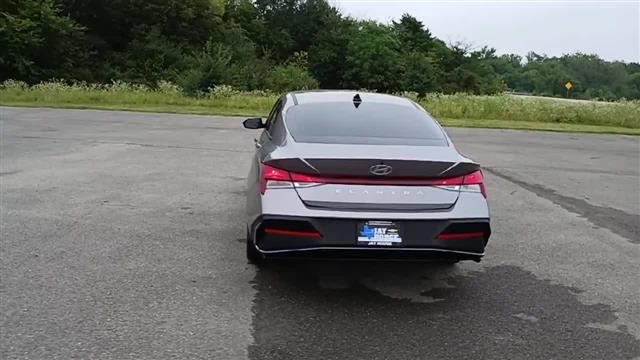 2024 Hyundai Elantra