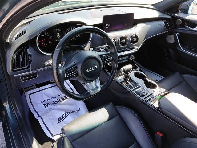 2023 Kia Stinger