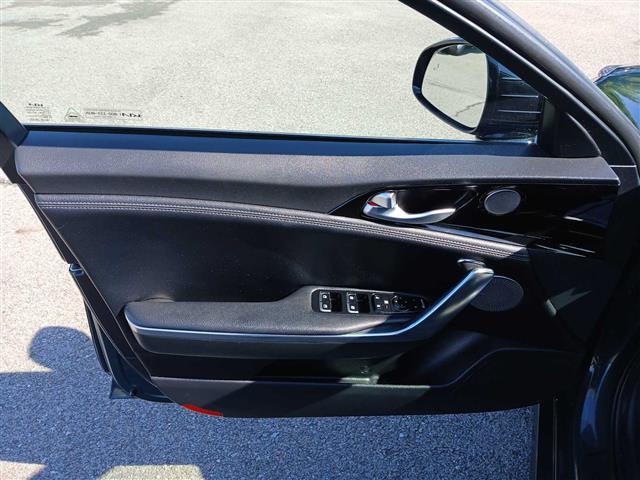 2023 Kia Stinger