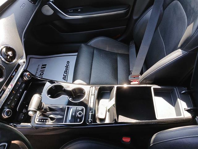 2023 Kia Stinger