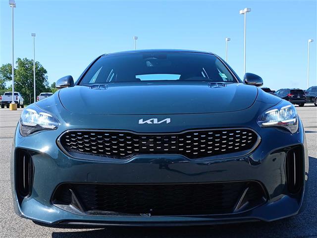 2023 Kia Stinger