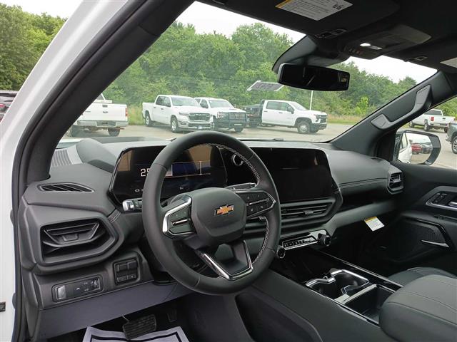 2025 Chevrolet Silverado EV