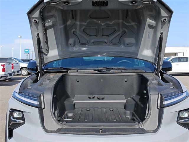 2025 Chevrolet Silverado EV
