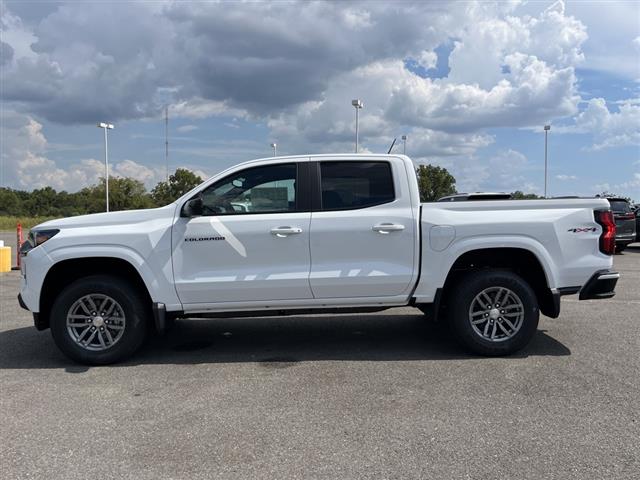 2024 Chevrolet Colorado