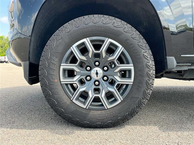2024 Chevrolet Colorado