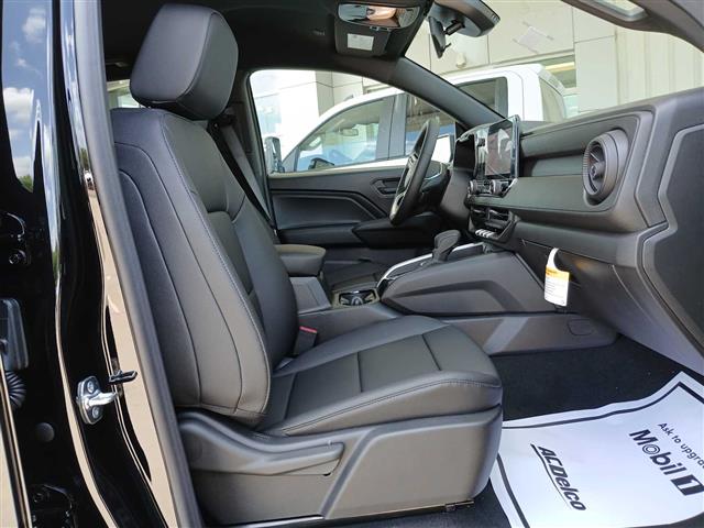 2025 Chevrolet Colorado