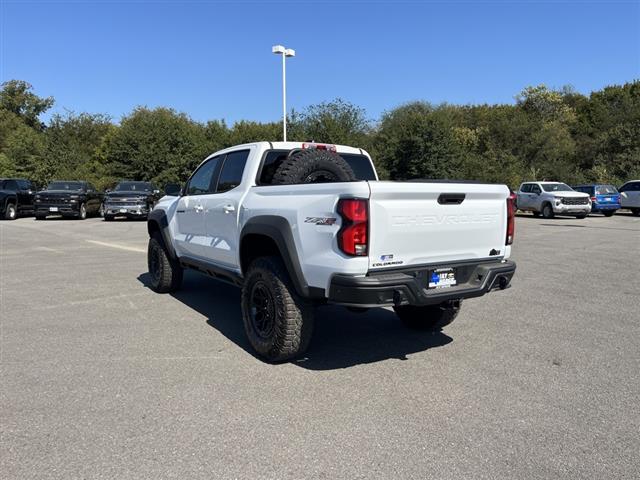 2024 Chevrolet Colorado