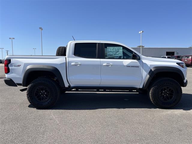 2024 Chevrolet Colorado