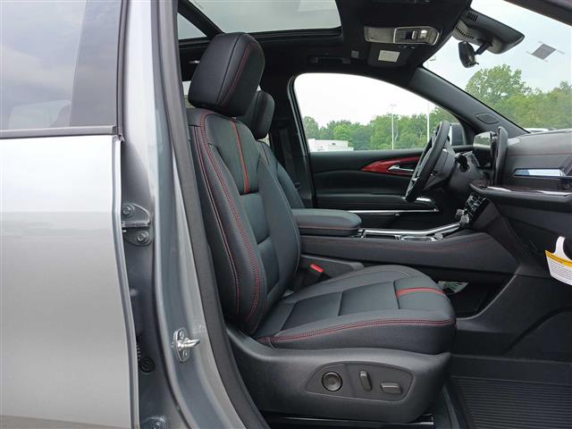 2025 Chevrolet Traverse