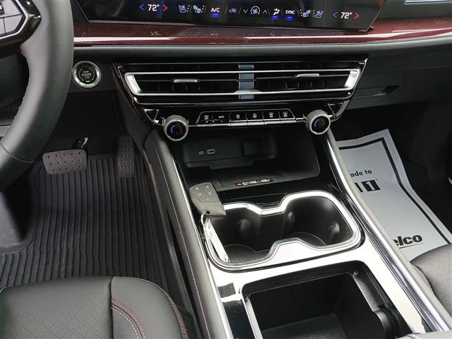 2025 Chevrolet Traverse