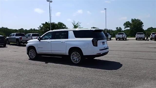 2025 Chevrolet Suburban