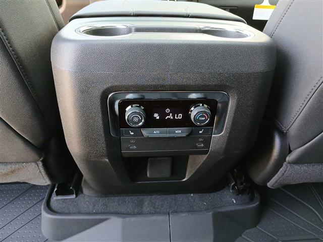 2025 Chevrolet Suburban