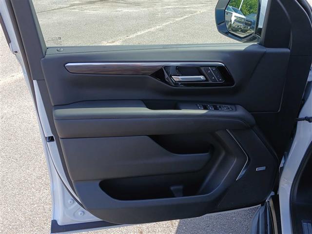 2025 Chevrolet Suburban