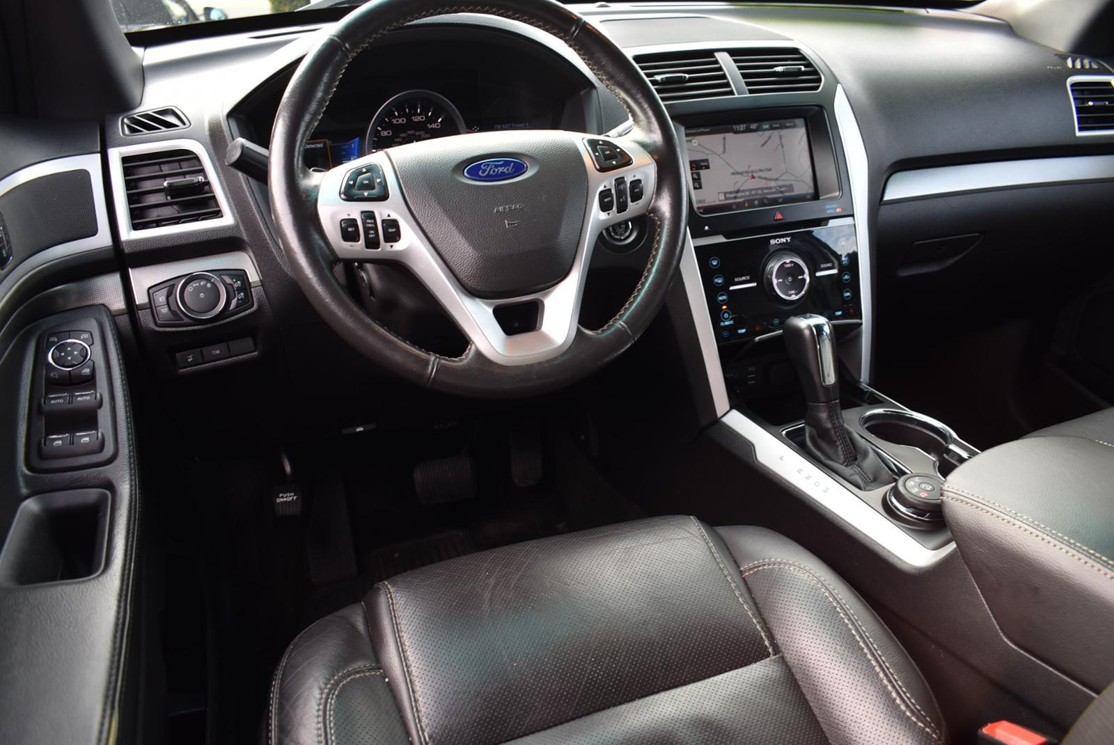 2015 Ford Explorer Sport - Photo 9