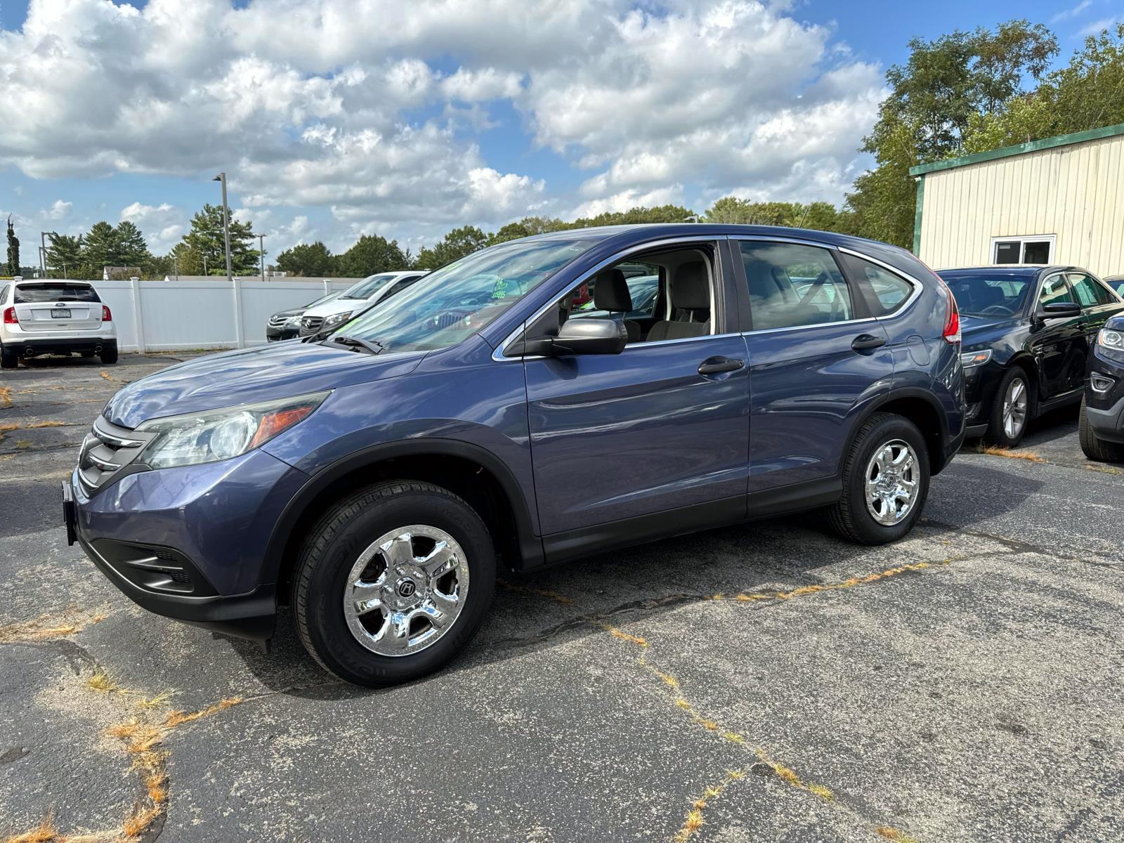 2014 Honda CR-V LX's photo