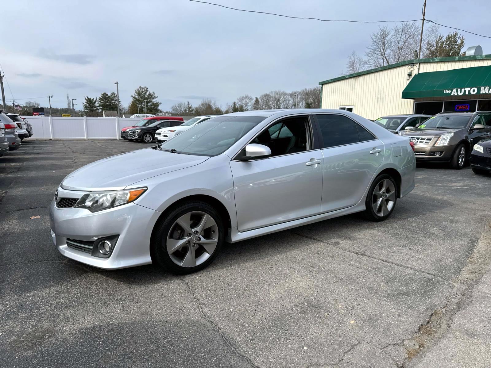 2014 Toyota Camry SE Sport