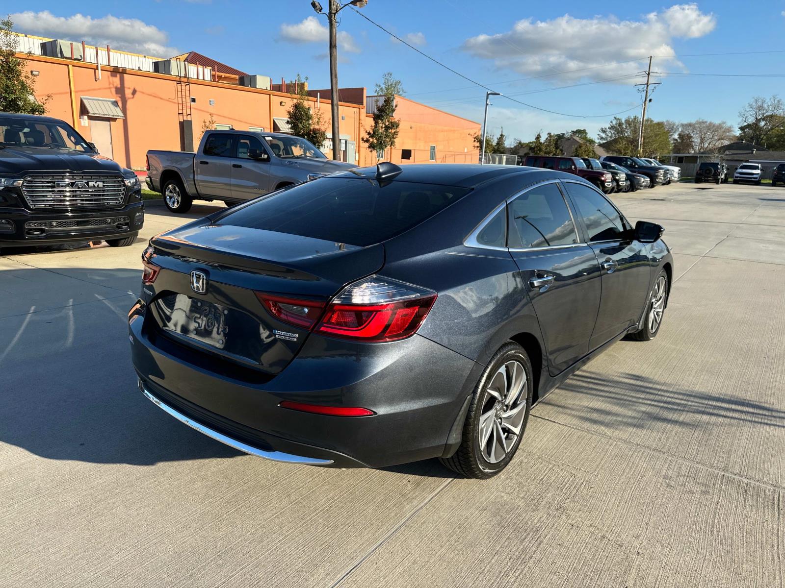 2022 Honda Insight Touring CVT photo
