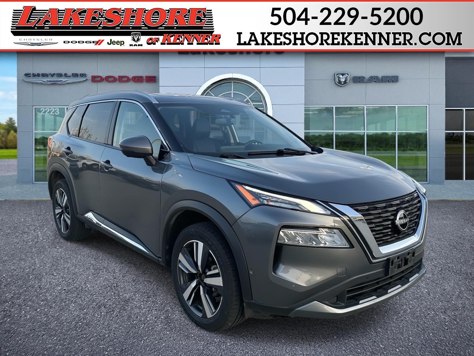 2023 Nissan Rogue AWD SL photo