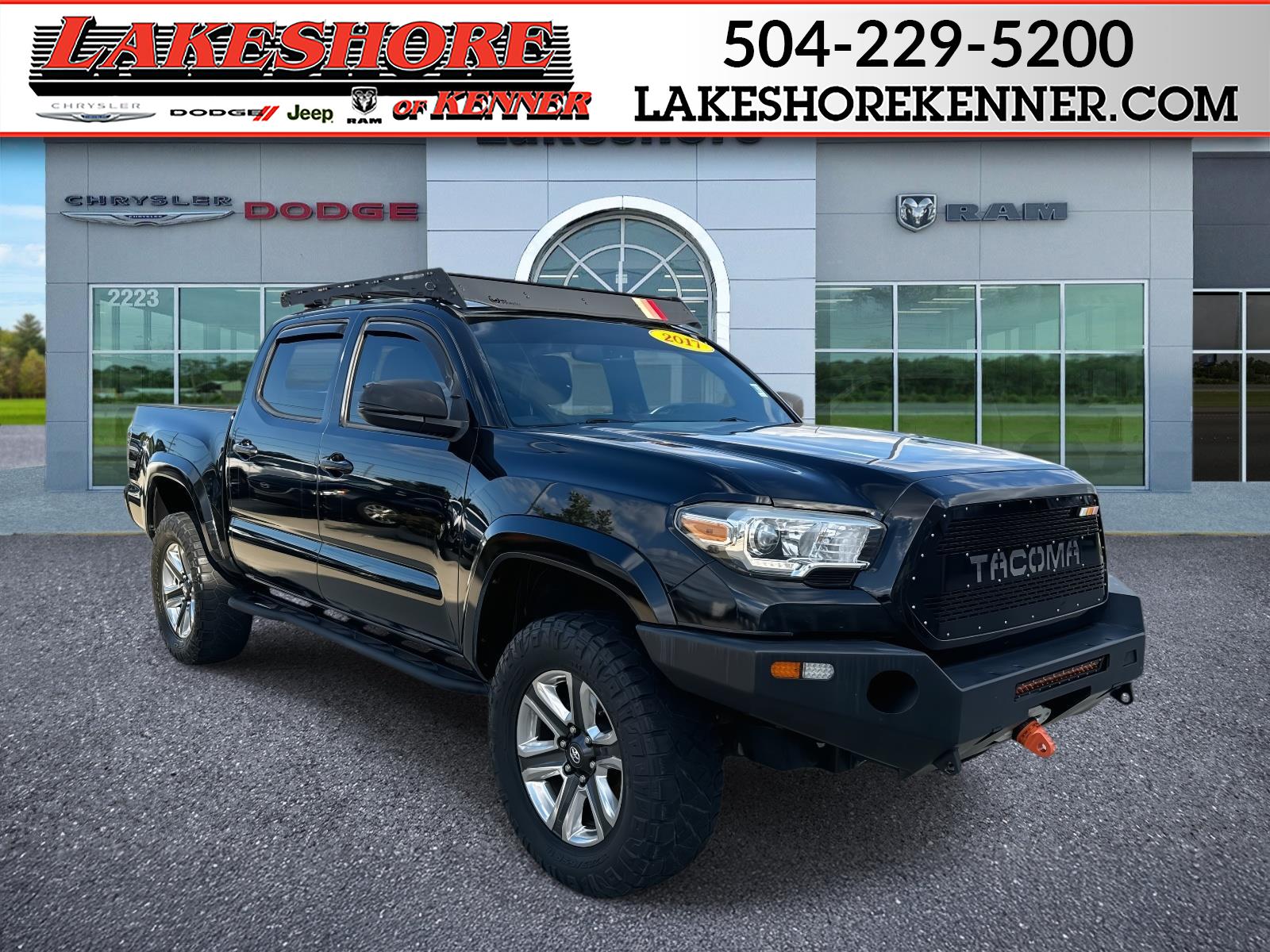 2017 Toyota Tacoma Limited Double Cab 5' Bed V6 4 photo