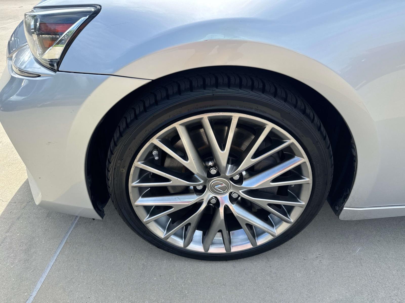 2017 Lexus IS IS photo