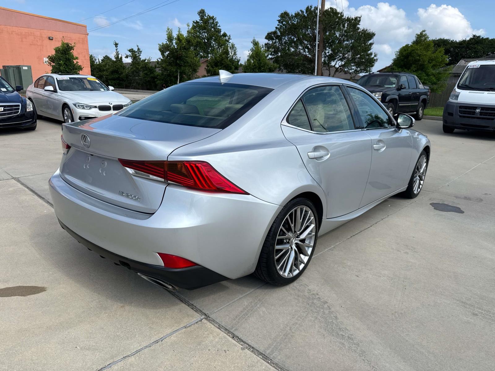 2017 Lexus IS IS photo