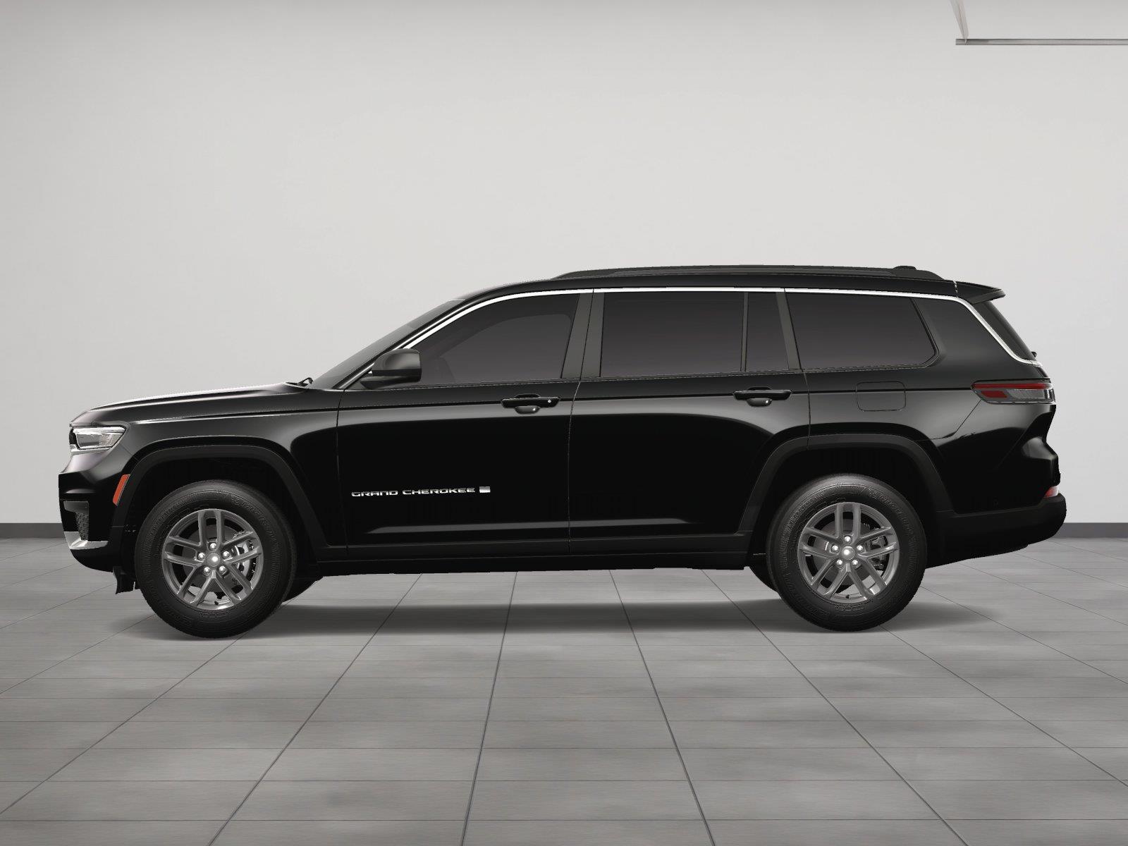 2025 Jeep Grand Cherokee L Laredo photo