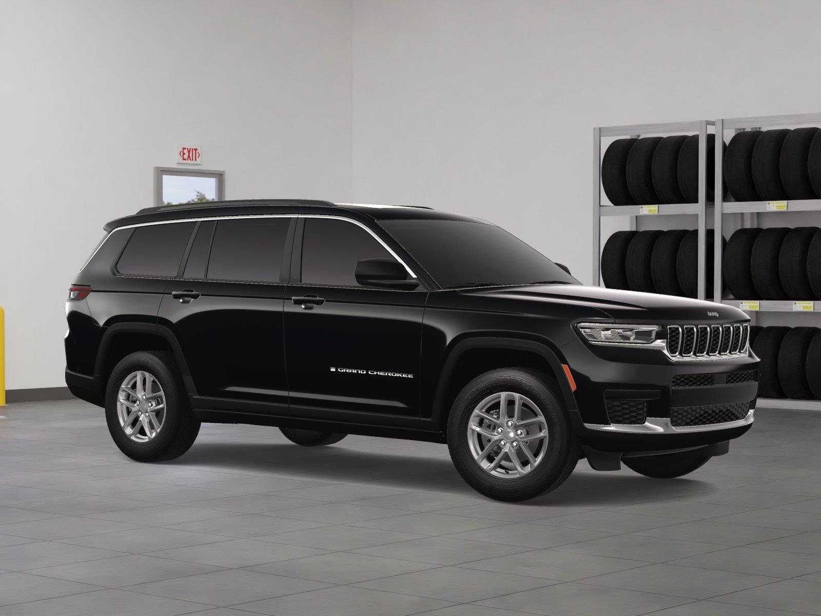 2025 Jeep Grand Cherokee L Laredo photo