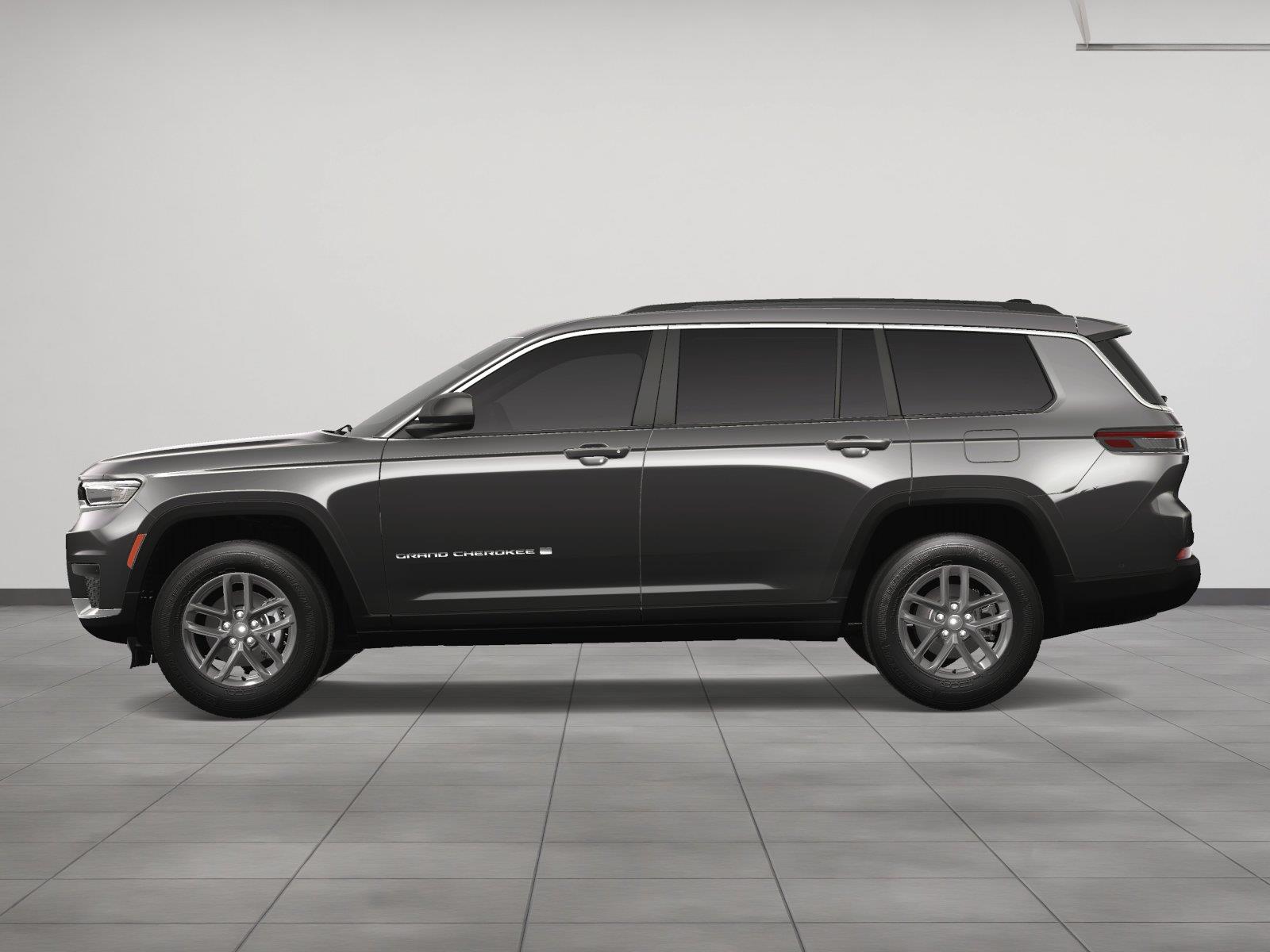 2025 Jeep Grand Cherokee L Laredo photo