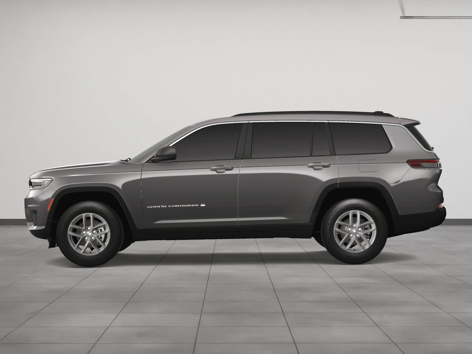 2025 Jeep Grand Cherokee L Laredo photo