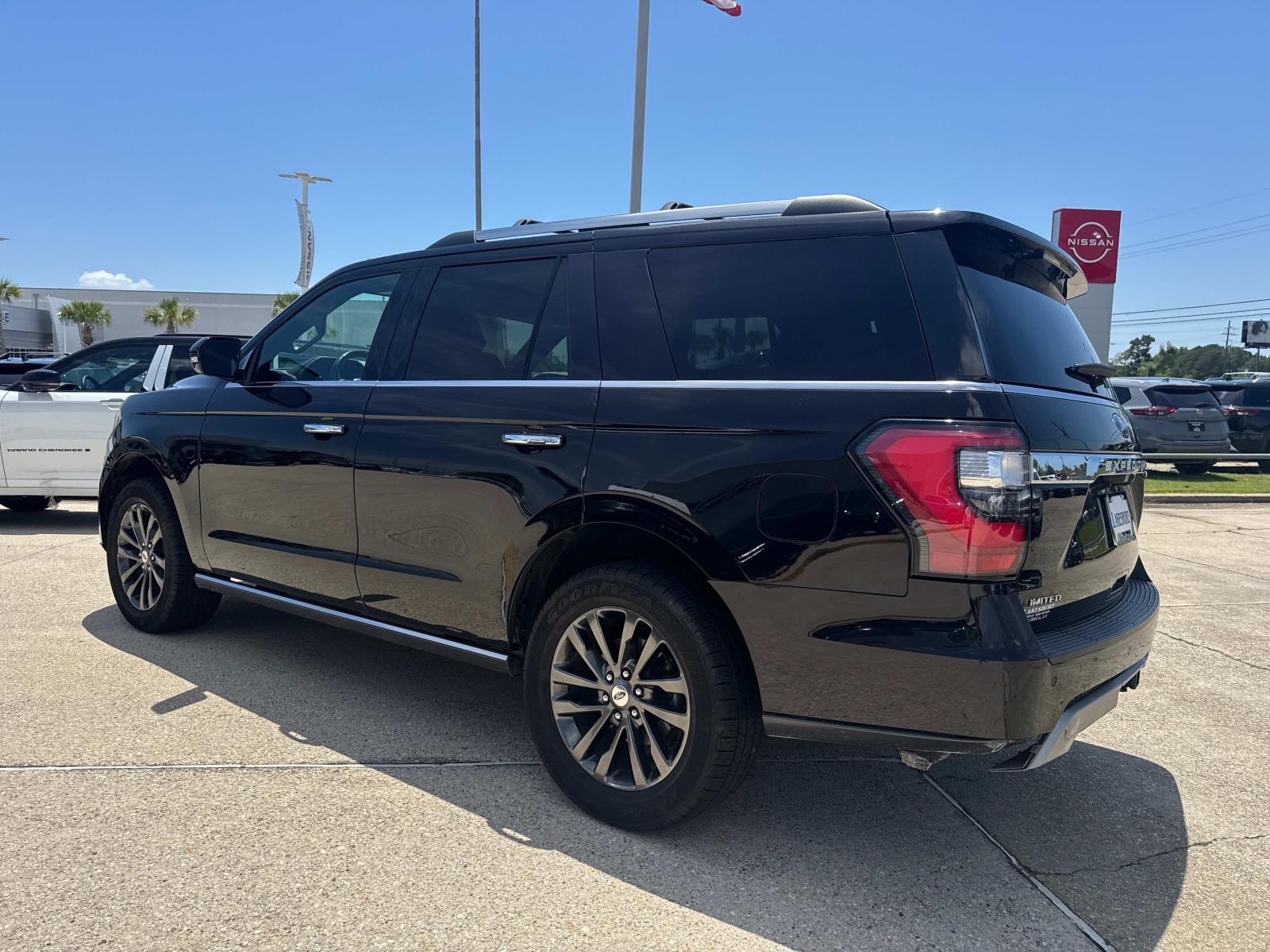 2019 Ford Expedition Limited 4x2 photo
