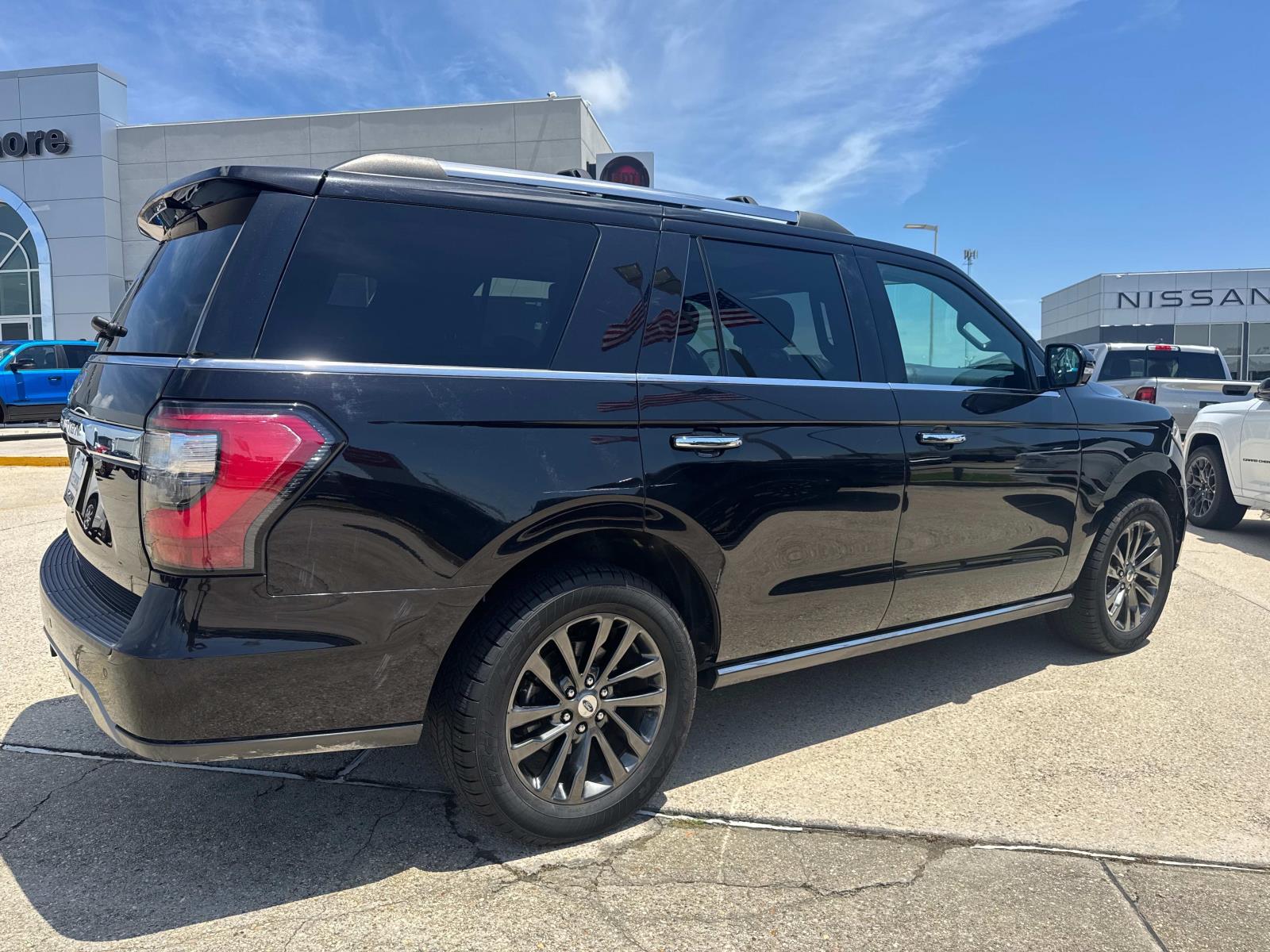 2019 Ford Expedition Limited 4x2 photo