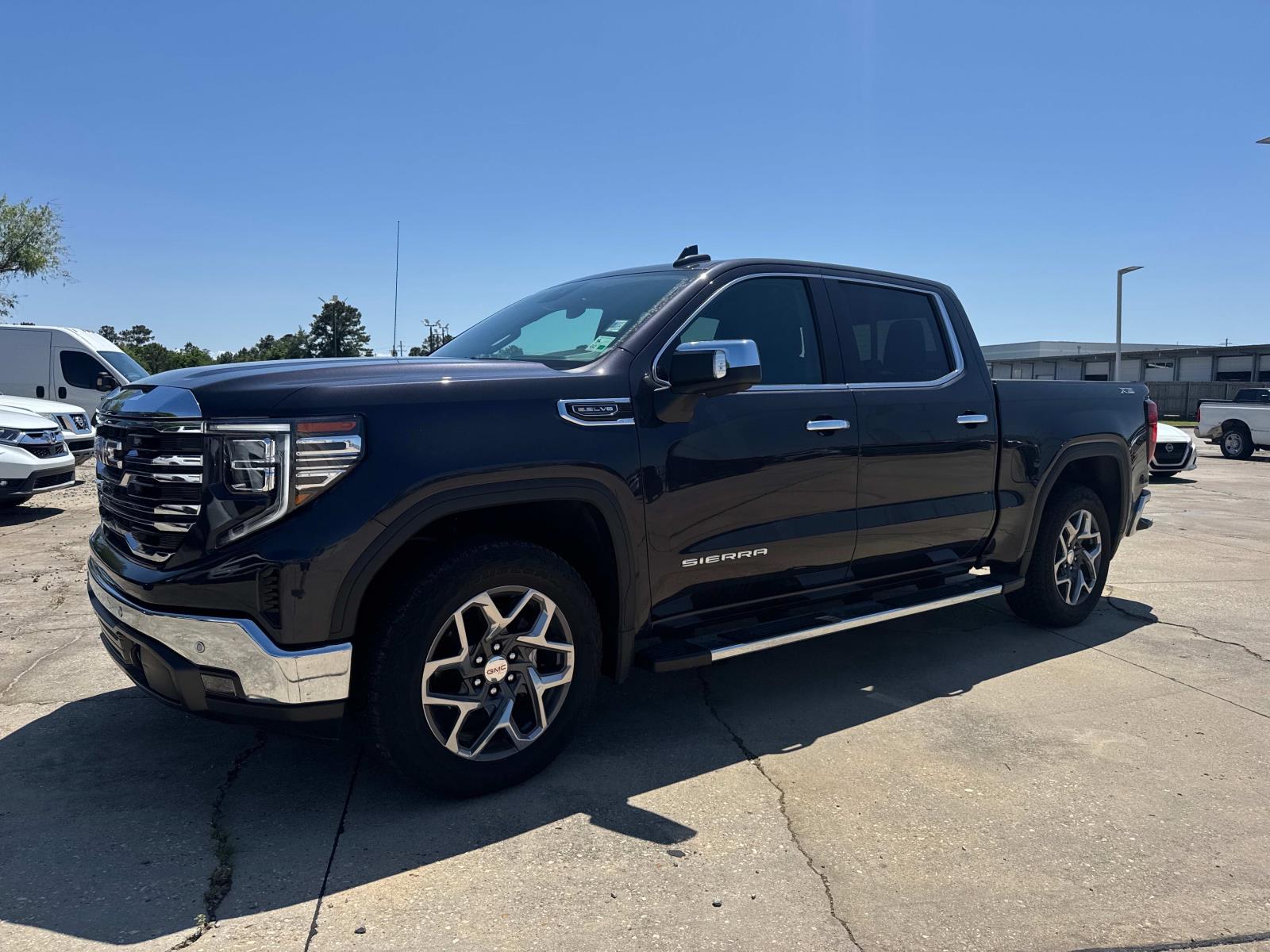 2023 GMC Sierra 1500 4WD Crew Cab 147