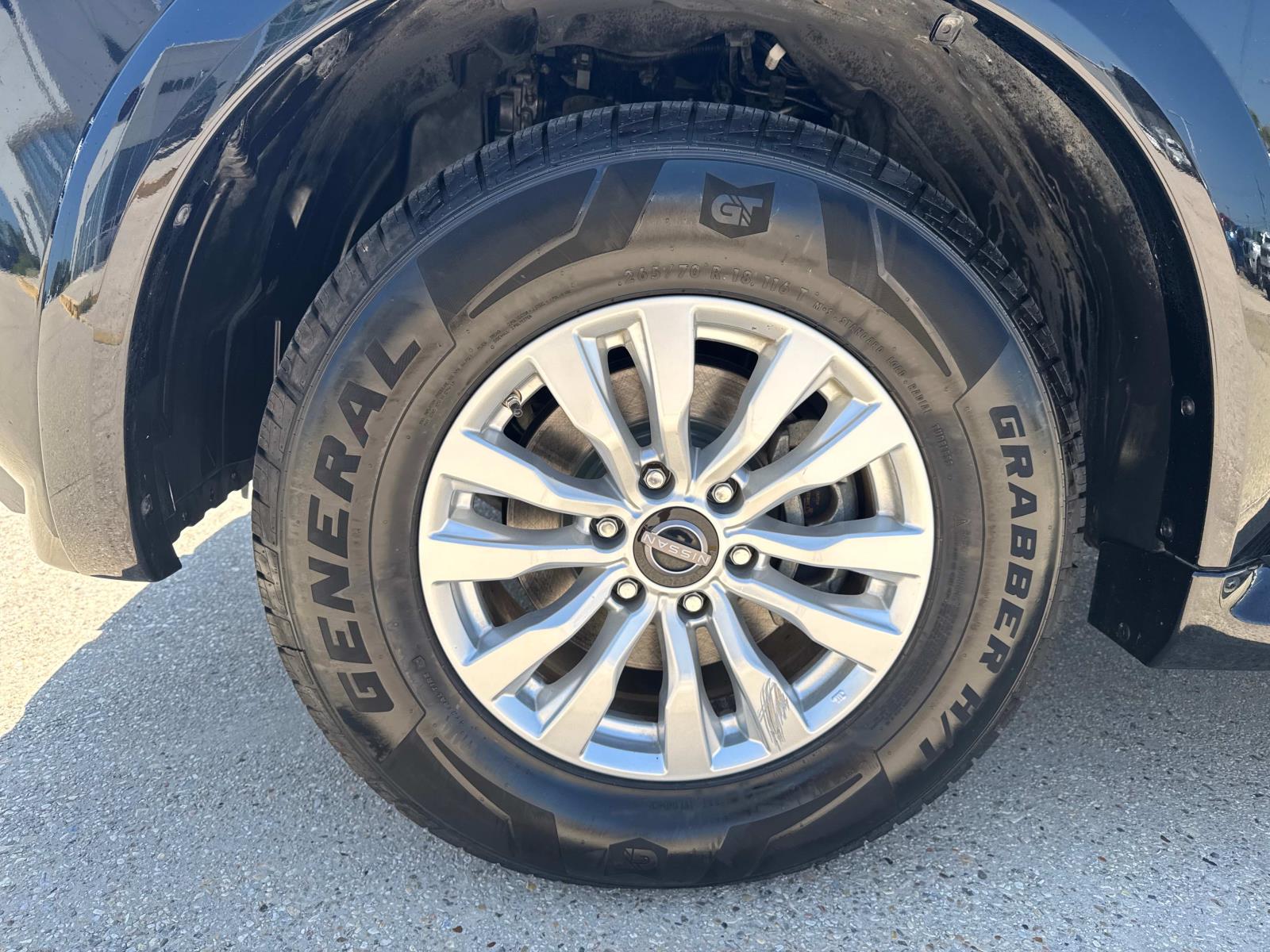 2021 Nissan Armada 4x2 SV photo