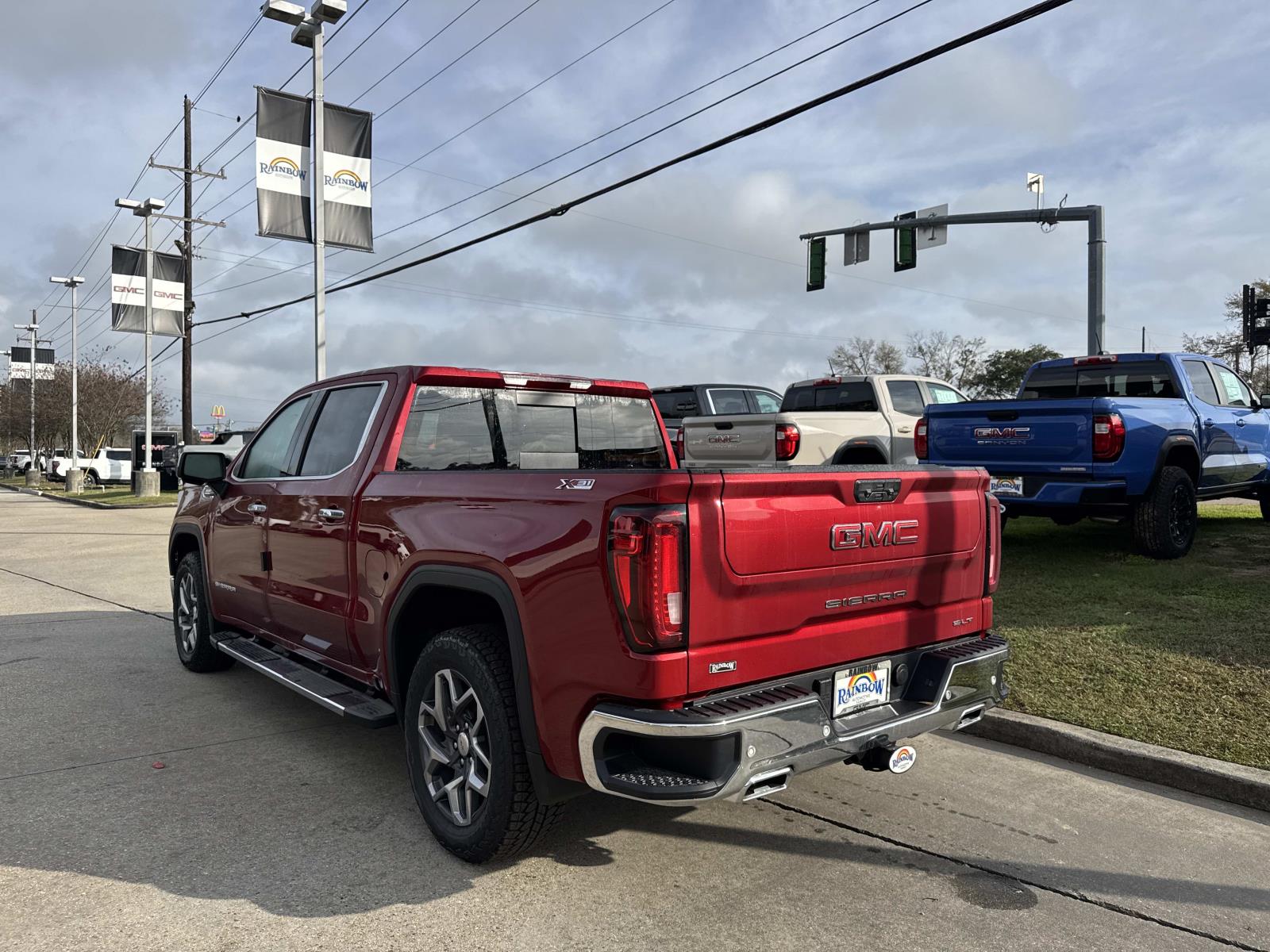View vehicle photo 5