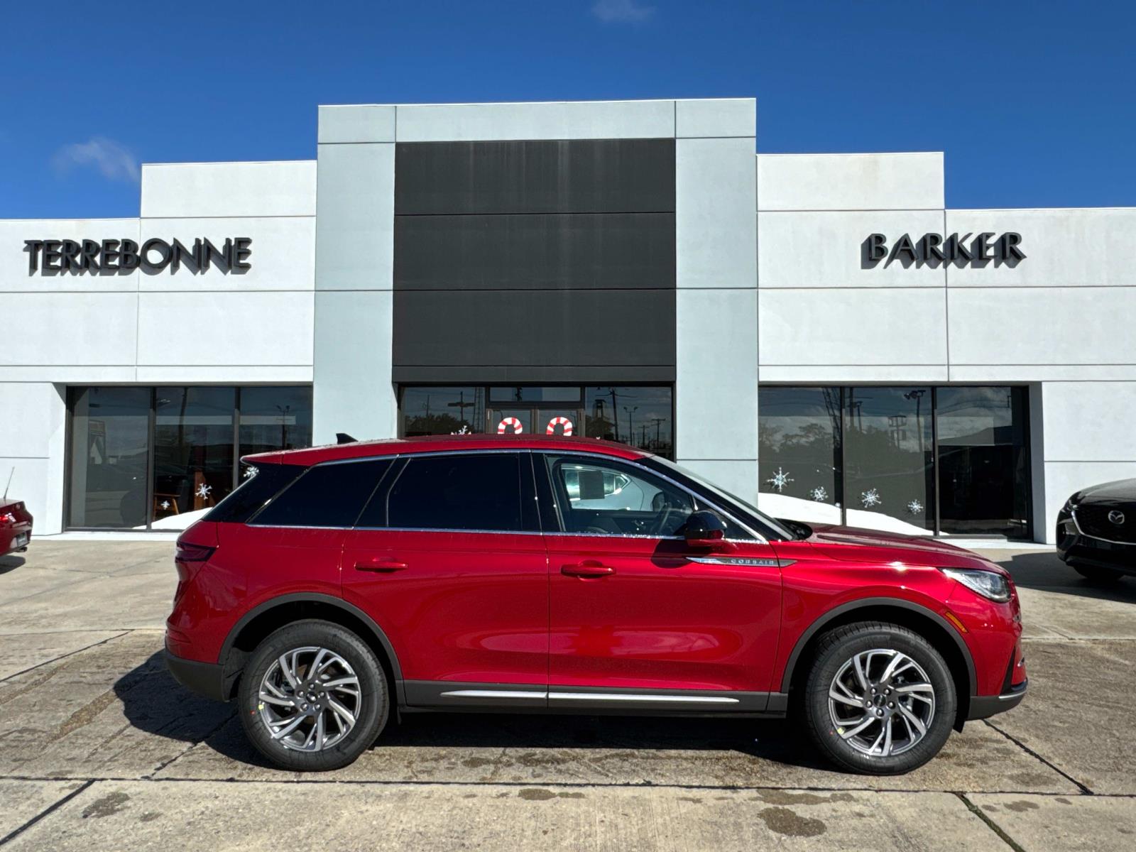 2025 Lincoln Corsair Premiere FWD photo