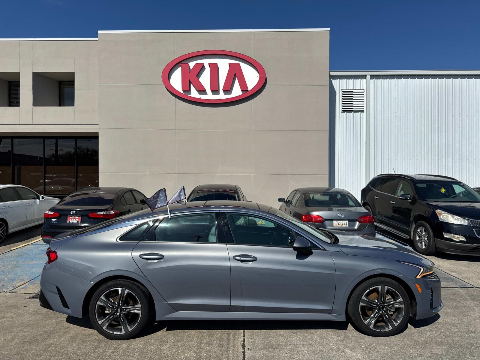 2021 Kia K5 EX photo