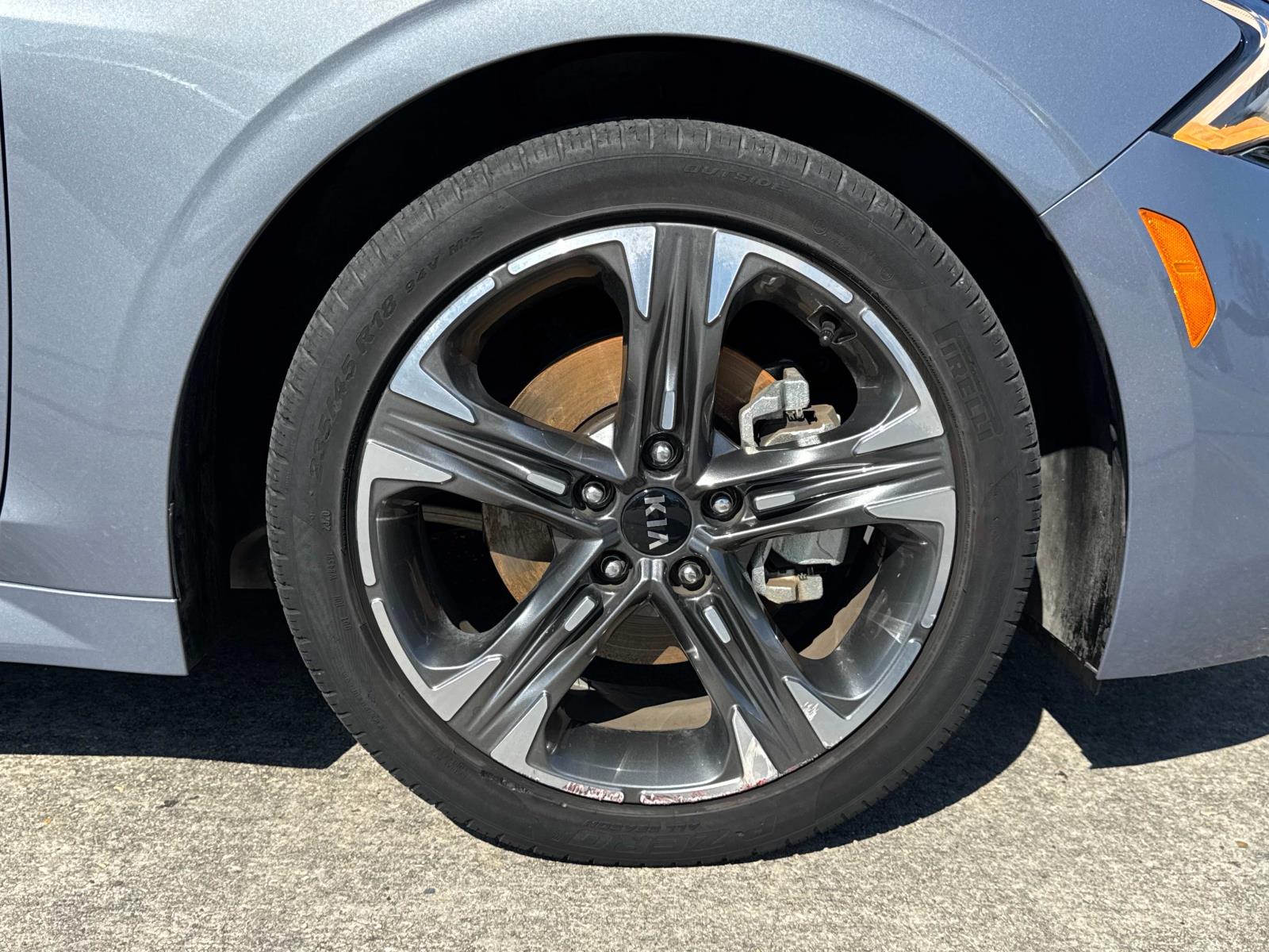 2021 Kia K5 EX photo